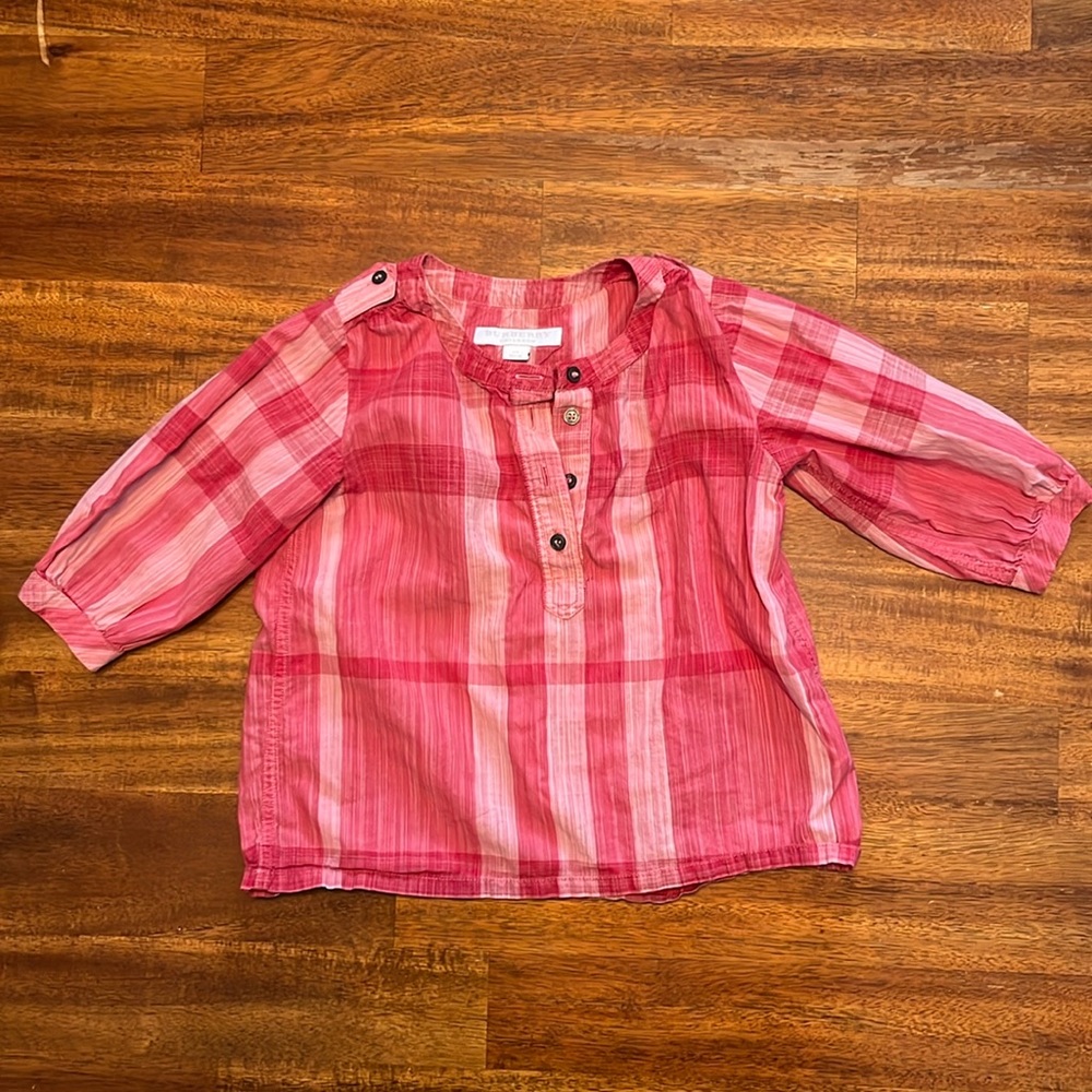 Burberry Children pink blouse size 3 - like new
